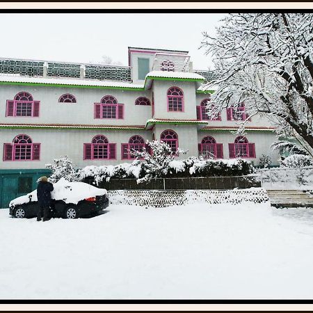 Hotel Dewanekhas Скарду Екстер'єр фото