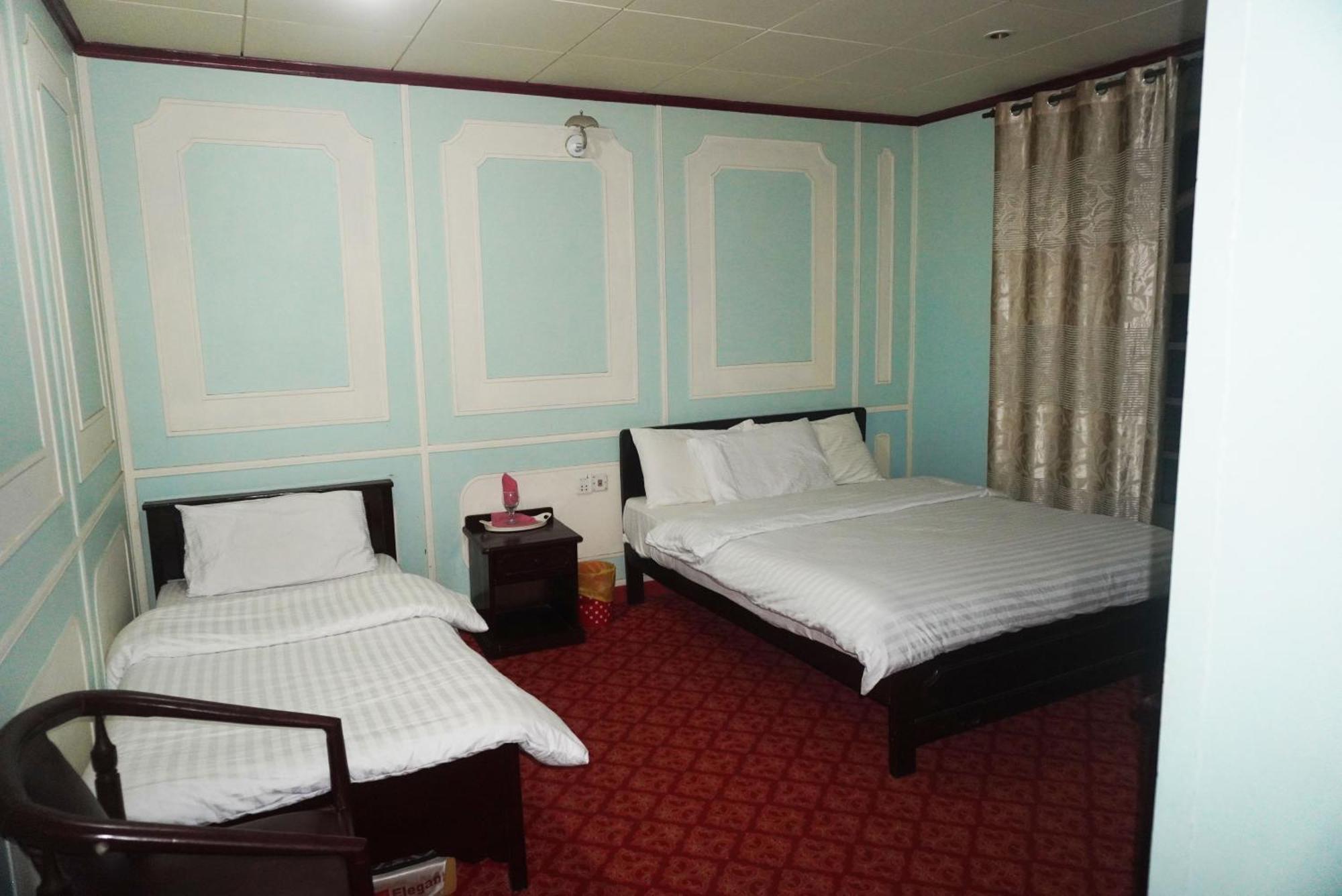 Hotel Dewanekhas Скарду Екстер'єр фото